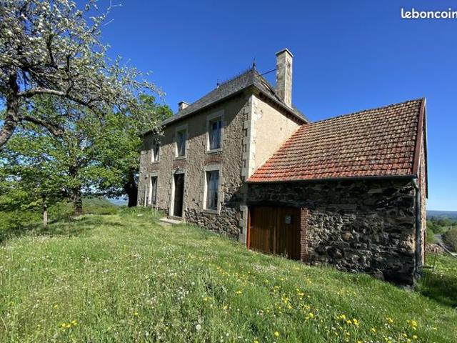 Maison vente à Mauriac, La Monselie