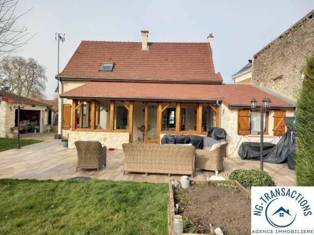 Maison vente à Évry, Lisses