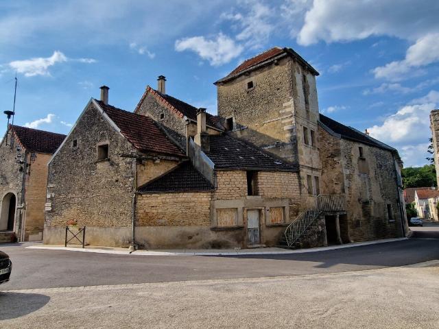 Maison vente à Avallon, Perrigny-sur-armançon