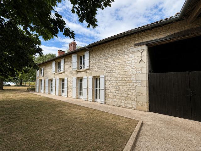 Maison vente à Châtellerault, Bournand