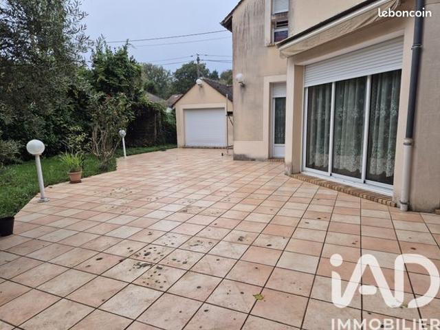 Maison vente à Fontainebleau, Île-de-France