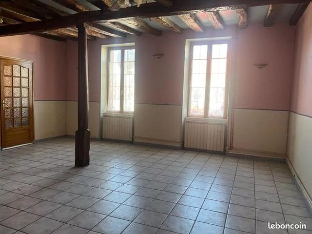 Maison vente à Nevers, Challuy