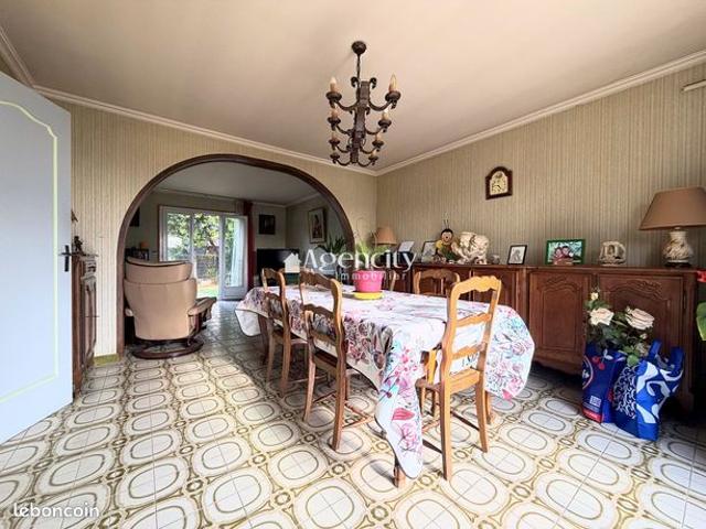 Maison vente à Bussy-Saint-Martin, Seine-et-Marne