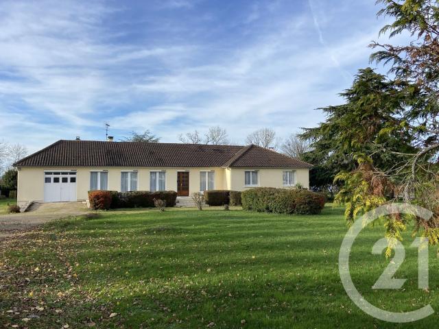Maison vente à La Guerche-sur-l'Aubois, Cher