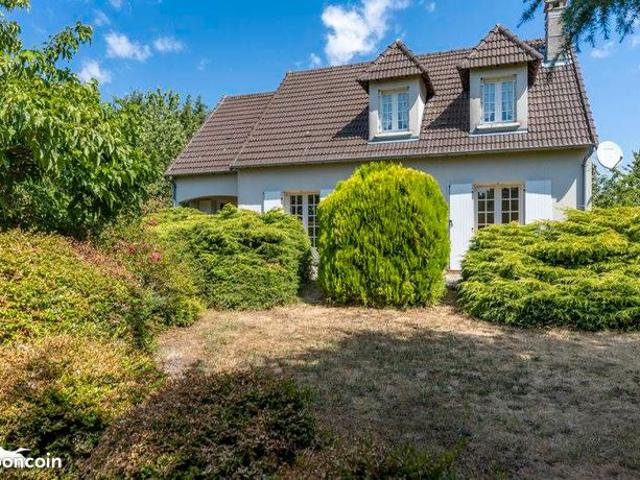 Maison vente à Montluçon, Néris-les-bains