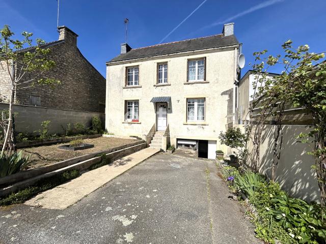 Maison vente à Le Guernevé, Monterblanc