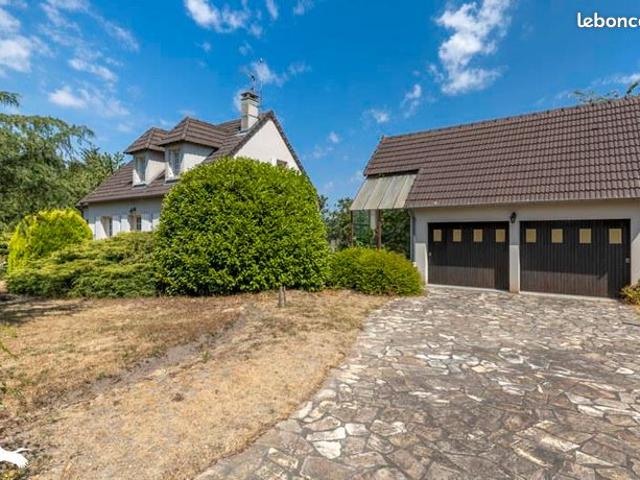 Maison vente à Montluçon, Néris-les-bains
