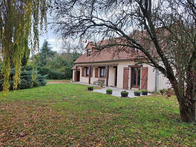 Maison vente à La Flèche, Courcelles-la-forêt