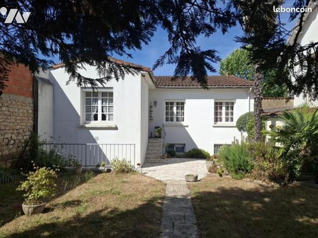 Maison vente à Saintes