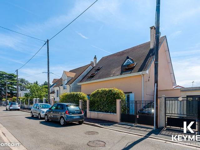 Maison vente à Saint-Germain-en-Laye, Montesson