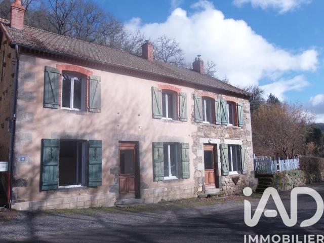Maison vente à Riom, Auvergne-Rhône-Alpes