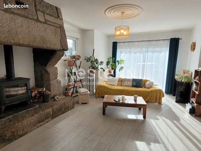 Maison vente à Guingamp, Bretagne
