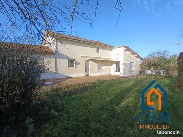 Maison vente à Parthenay, Fomperron