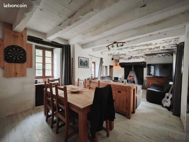 Maison vente à Varaire, Lot
