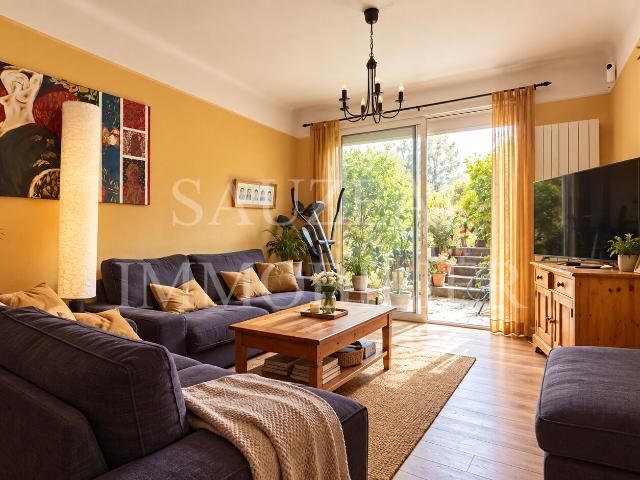 Maison vente à Porte d'En Bas, Bagneux