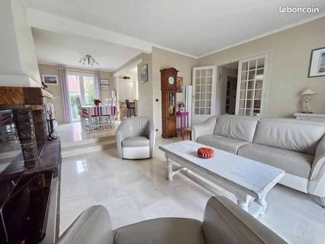 Maison vente à Créteil, Le Plessis-trévise