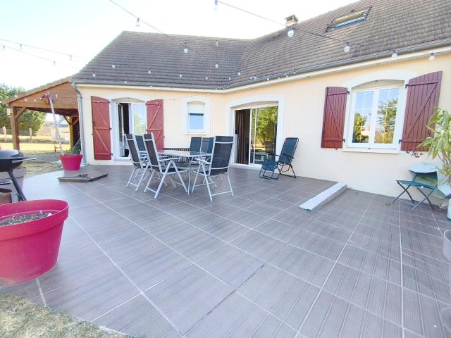 Maison vente à La Fonelière, Requeil