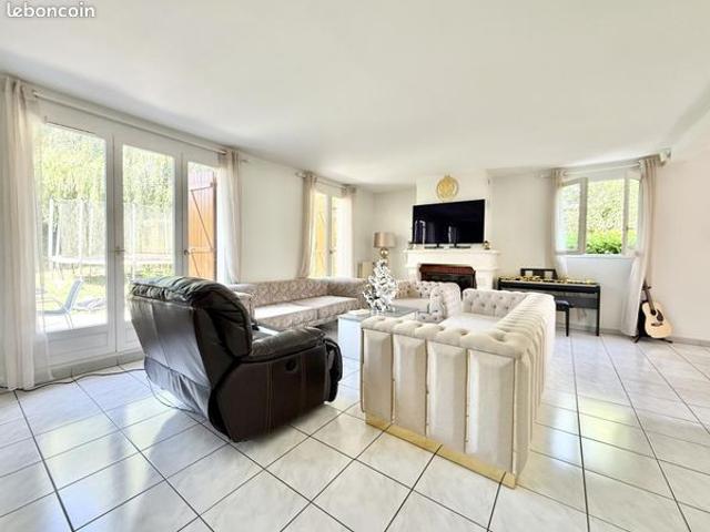 Maison vente à Pontoise, Courdimanche