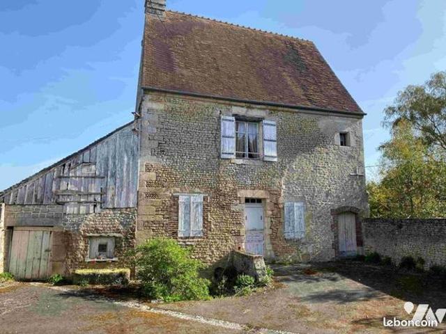 Maison vente à Caen, Crocy