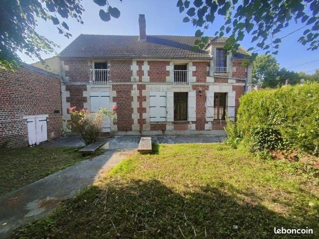 Maison vente à Senlis, Chambly
