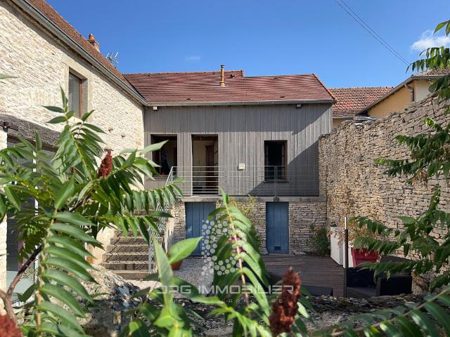 Maison vente à Mâcon, Ameugny
