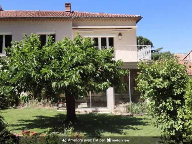Maison vente à Villeneuve Centre, Villeneuve-lès-Avignon