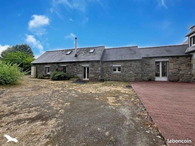 Maison vente à Guingamp, Bretagne