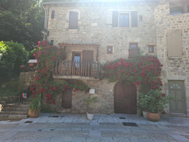 Maison vente à Ville Basse, Montpezat-sous-Bauzon
