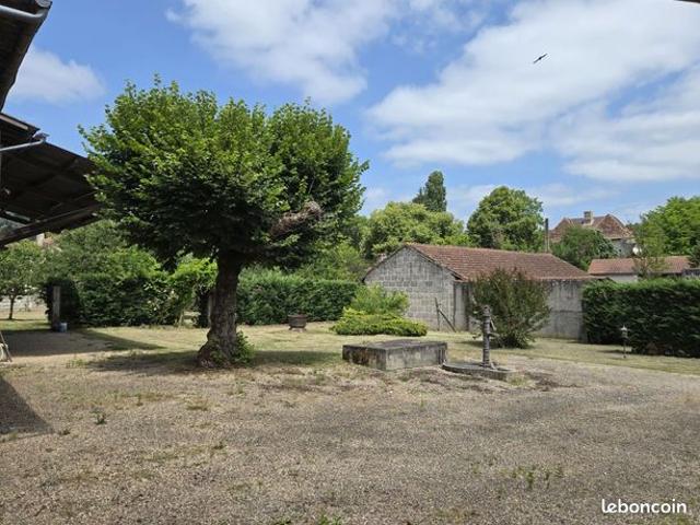 Maison vente à Périgueux, Issac