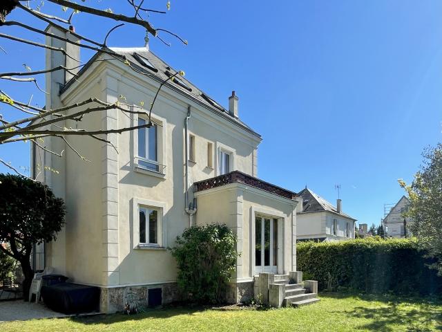 Maison vente à Bourg-la-Reine, Hauts-de-Seine