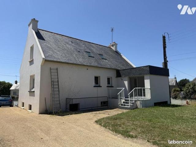 Maison vente à Guingamp, Bretagne
