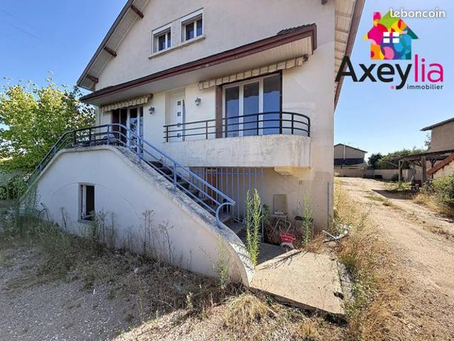 Maison vente à Roanne, Pouilly-sous-charlieu
