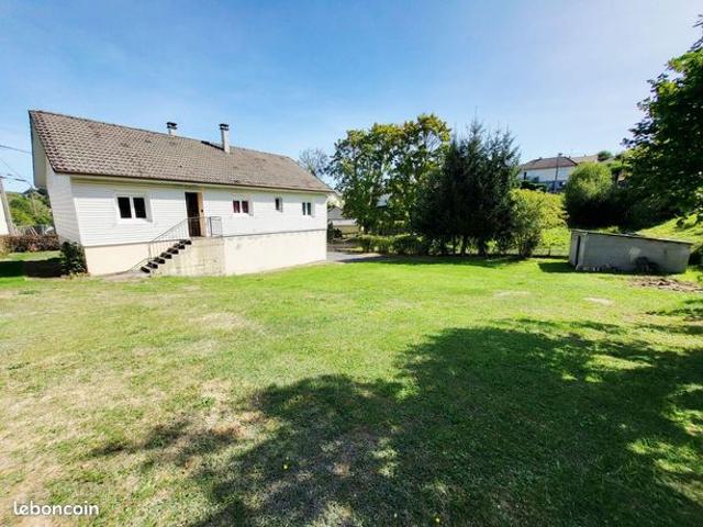 Maison vente à Ussel, Lot