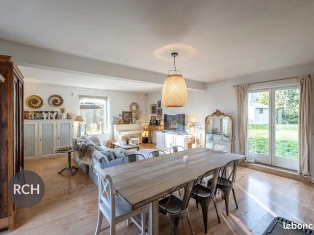 Maison vente à Mantes-la-Jolie, Houdan