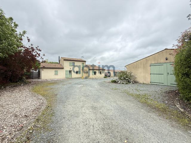 Maison vente à La Roche-sur-Yon, Saint-andré-goule-d'oie
