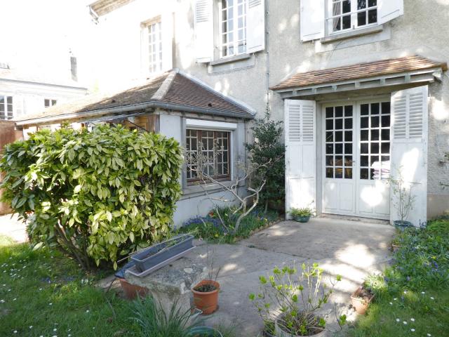 Maison vente à Melun, Féricy