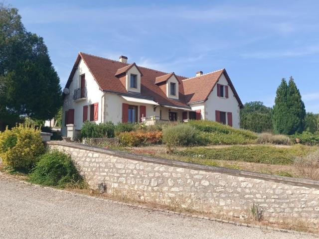 Maison vente à Loches, Chambon