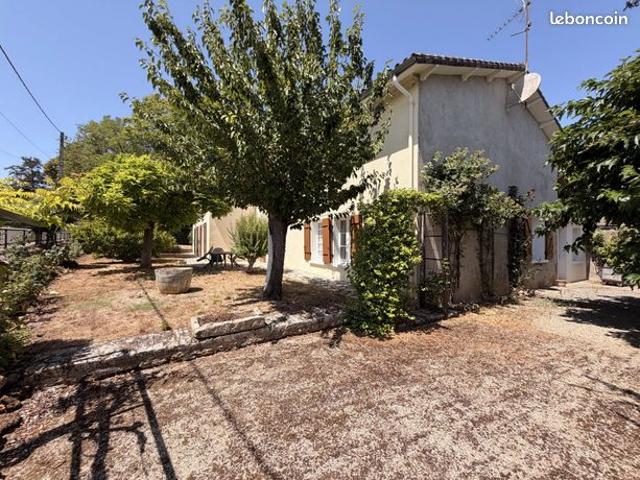 Maison vente à La Faye, Charente