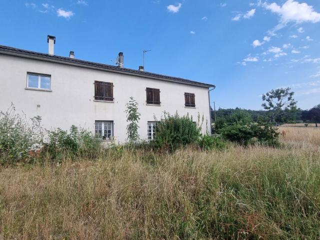 Maison vente à Nontron, Le Bourdeix