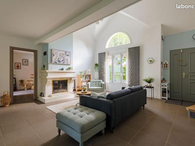 Maison vente à Magny-le-Hongre, Seine-et-Marne