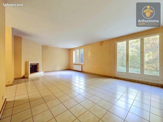 Maison vente à Boussy-Saint-Antoine, Essonne