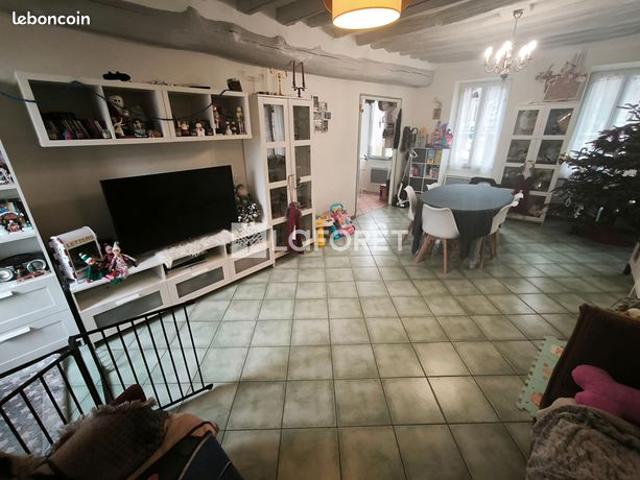 Maison vente à Mantes-la-Jolie, Saint-martin-la-garenne