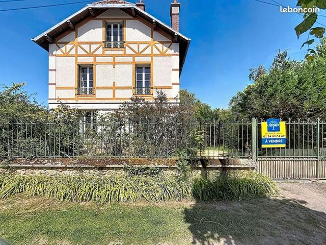 Maison vente à Rambouillet, Neauphle-le-château