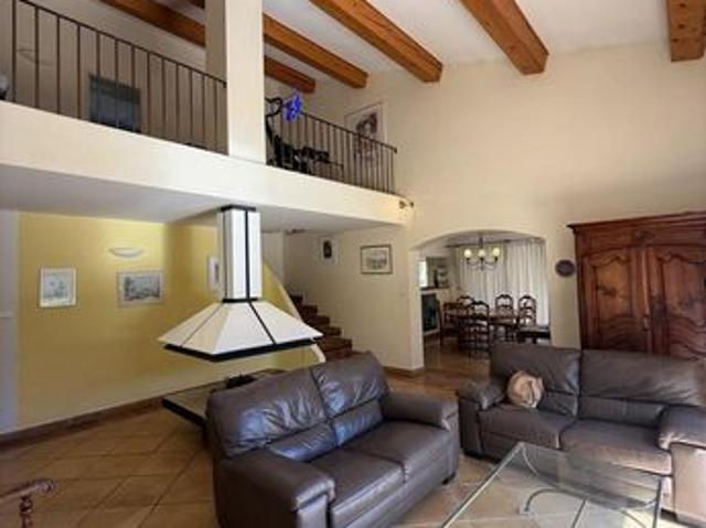 Maison vente à Nîmes, Bagnols-sur-cèze