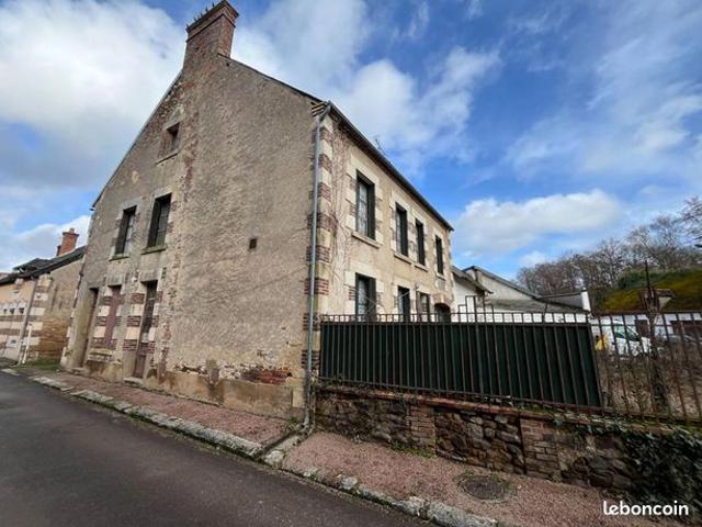 Maison vente à Cosne-Cours-sur-Loire, Saint-amand-en-puisaye