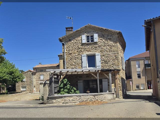 Maison vente à Champ Blanc, Alboussière