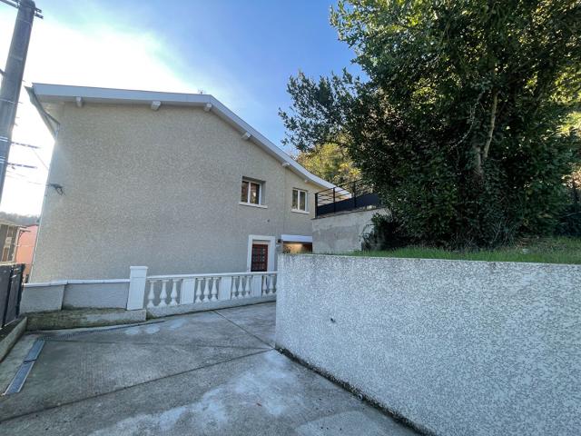 Maison vente à Les Genets, Pont-Évêque