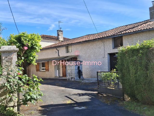 Maison vente à Nontron, Nouvelle-Aquitaine