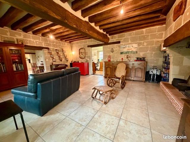 Maison vente à Beaufort-en-Anjou, Maine-et-Loire