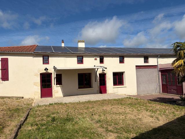 Maison vente à Fontenay-le-Comte, Vouillé-les-marais